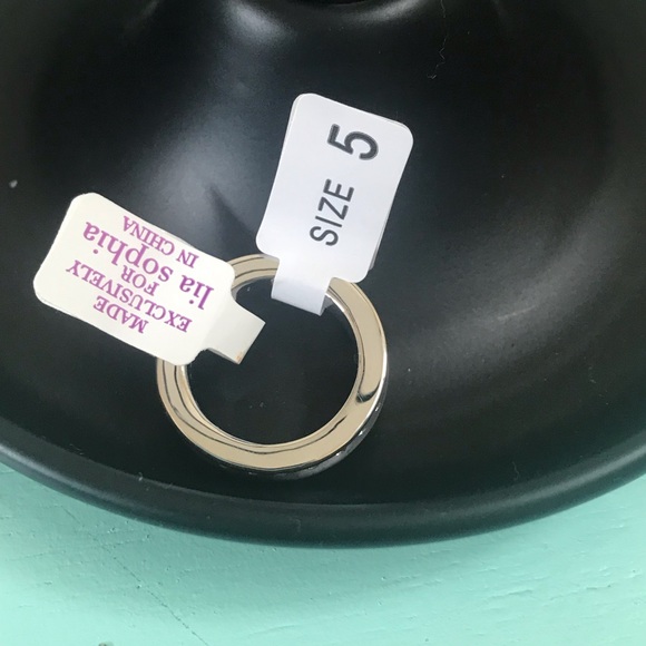 Lia Sophia Sugared silver ring size 6 - Picture 7 of 8